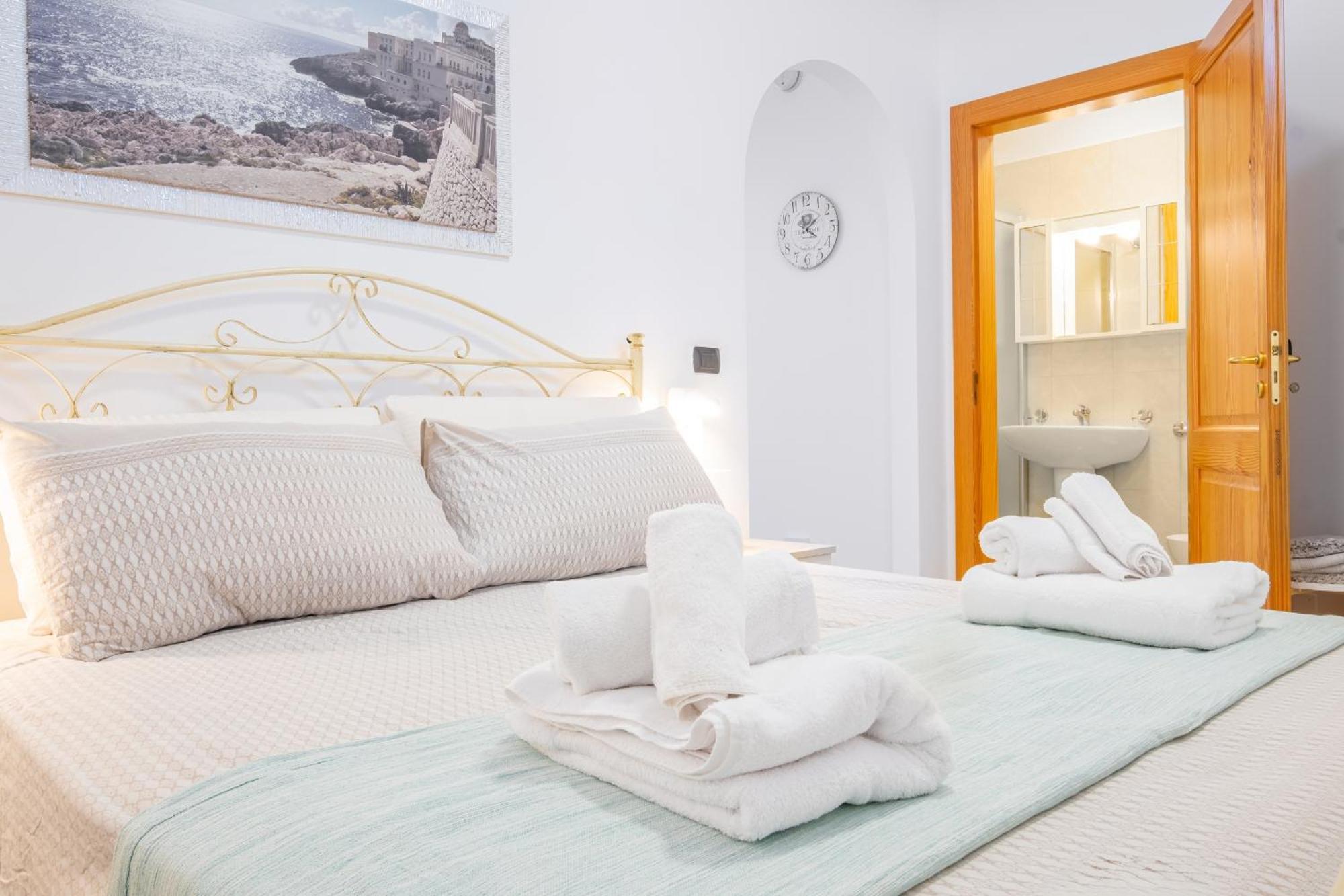 New Apartment Leuca Леука Экстерьер фото