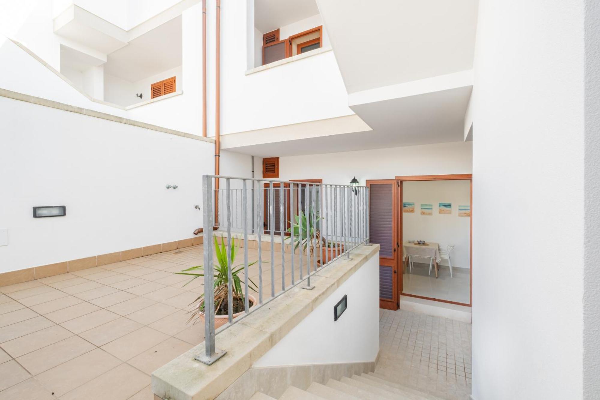 New Apartment Leuca Леука Экстерьер фото