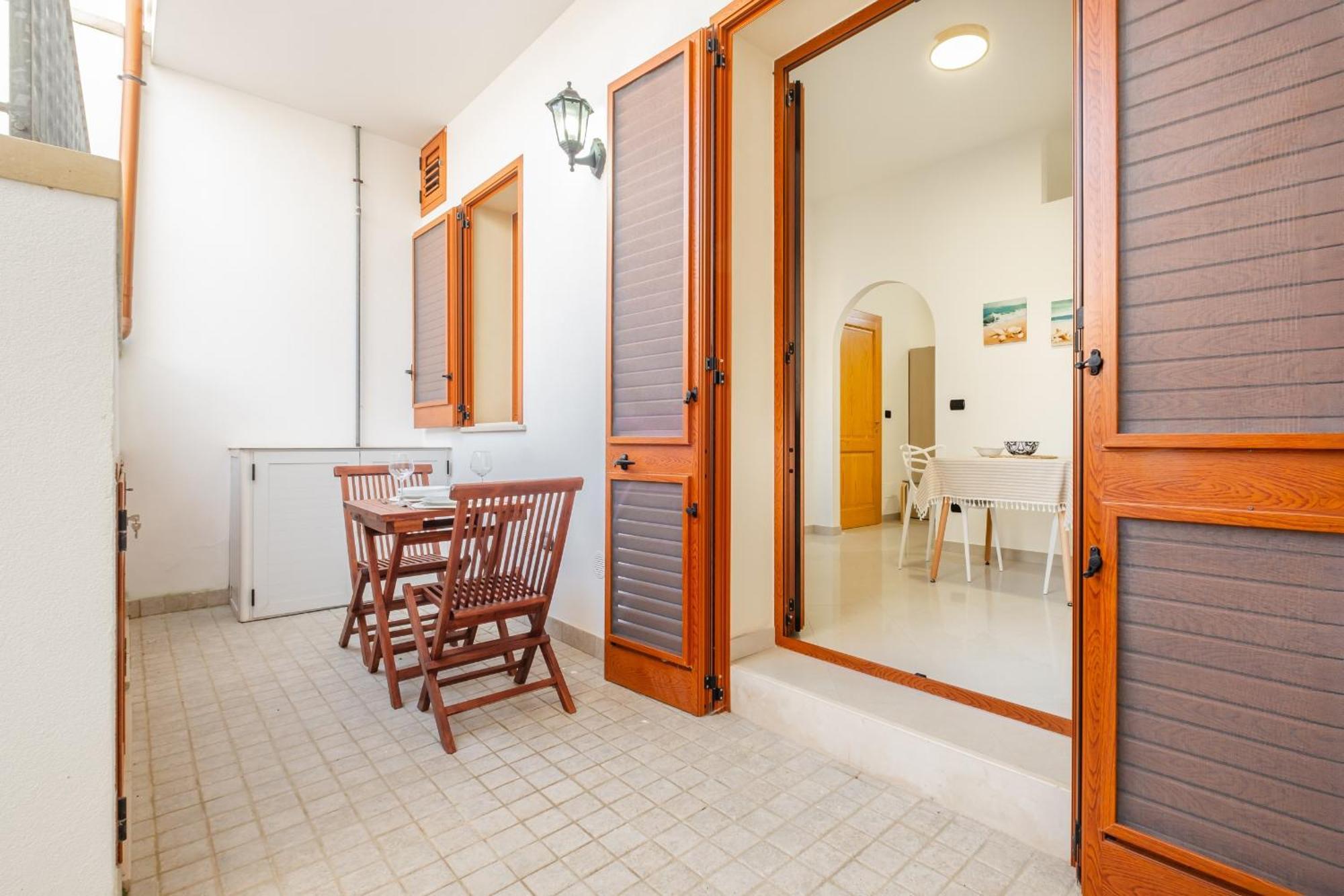 New Apartment Leuca Леука Экстерьер фото